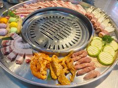 -哈哈碳都·牛肋条无限自助烤肉(台江万达店)