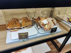 -韩国利尔面包(桂林路店)