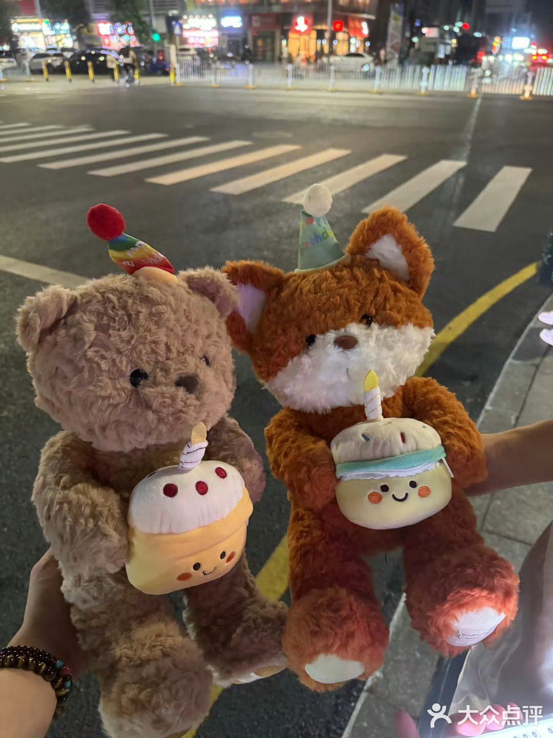 今天中午吃的这个，他昨晚跟我一起吃完那盆大白