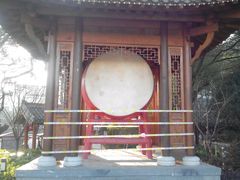 -绳金塔