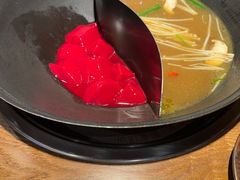 -巴卤社老火锅(财富店)