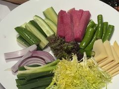 -犇六儿·酒肉熏作(朝外店)