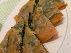 韭菜鲜虾薄饼-桂满陇·杭州小馆(巴黎春天浦建店)