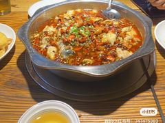 -小草房水煮鱼(东关大街店)