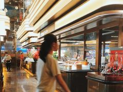 -钱小奴海鲜自助黑金店(杭州滨江龙湖店)
