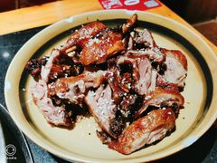 冰糖小麻鸭-小饕荟雅安贡椒鱼鲜馆(广福桥店)