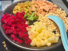 -江边城外烤全鱼(世茂广场店)