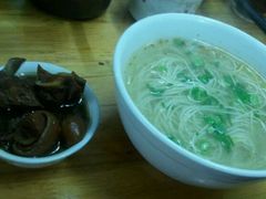 -月星羊肉面馆(黄河路美食休闲街店)