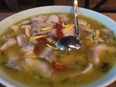 酸菜鱼-食尚胡桃音乐酒馆(滨海店)
