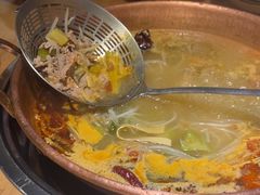 -洱火云南酸菜牛肉火锅(石景山当代商城店)