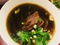 -尊品原汁牛肉面