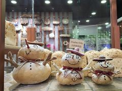 焦糖牛角包-PAPER STONE BAKERY(天环店)