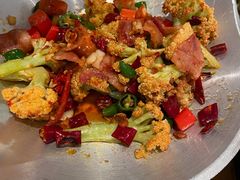 拍蒜烟肉炒田园菜花-太兴餐厅(东方广场分店)