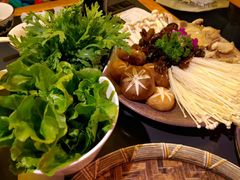 -红钳侠小龙虾·烧烤(中赢康康谷店)