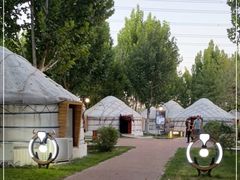 -九十九顶毡房(阜石路店)