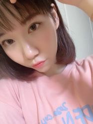 -MODEL'S HAIR