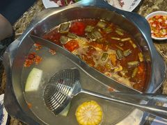 -顺水湾·牛肉牛杂火锅(驾鹤店)