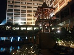 -曼谷湄南河畔华美达广场酒店