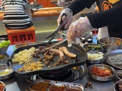 -阿亲家·韩式无限烤肉(春熙路店)