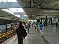 -黄浦路(地铁站)