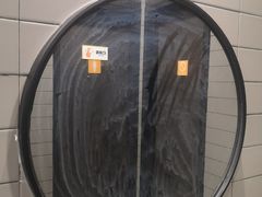 洗手间镜子……-麦当劳(西丽银座店)