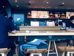 -星巴克臻选(郑州中原万达店)