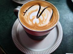 摩卡经典杯-Lokal(武康路店)