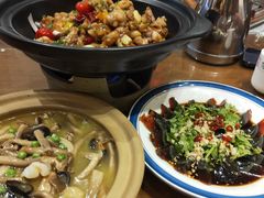 -钵家大院·地道湖北菜(江夏·大花岭店)