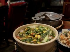-Cuc Gach Quan Restaurant