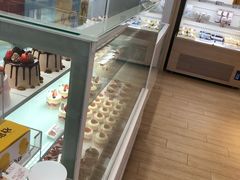 -好利来(万卉路店)