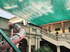 -王府井奥莱临潼小镇(临潼店)