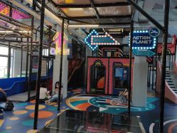 -动力星球家庭亲子游乐中心