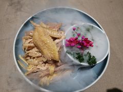 盐焗手撕鸡-尚一汤·粤菜海鲜(环球港店)