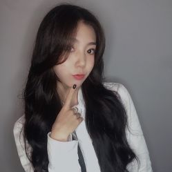 -十六番发型师事务所
