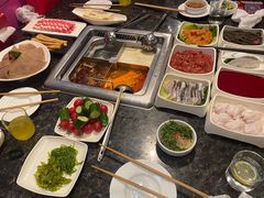 -海底捞火锅(凤凰广场店)