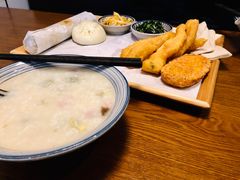 -头壹号 大油条·老长沙盖码饭(清河店)