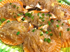 -三亚火车头万人海鲜广场