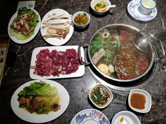 牛肉火锅-仄园围炉坊·牛肉火锅·汕头卤水火锅(蛇口店)