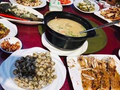 -三亚火车头万人海鲜广场