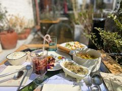 -春树下·树屋花房西餐厅(罍街AS1980店)