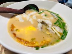 -荣家黄鱼面(前滩太古里店)