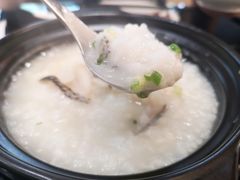 生滚鱼片粥-玉兰苑一等茶餐厅