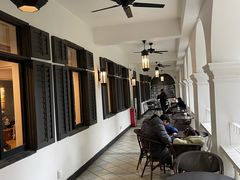 -星巴克臻选(广州沙面店)