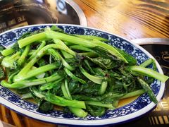 白灼时蔬-九道菜有鸡鱼头(石鼓路店)