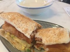 烧饼油条蛋＋热豆浆-桃园眷村(万象天地店)