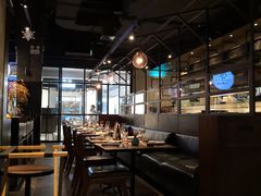 -Carbon莫卡哆·意大利复古集市餐厅(杭州大厦店)