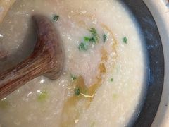 潮界生滚牛肉粥-潮界(LU·ONE凯德晶萃广场店)