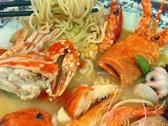 -霆记海鲜·只为这碗面(滨江店)