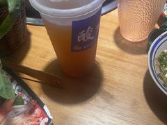 -洱火云南酸菜牛肉火锅(石景山当代商城店)