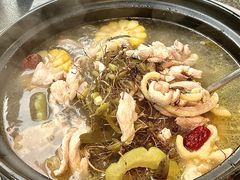 -野迹·石橄榄鸡·烧烤(新洲店)